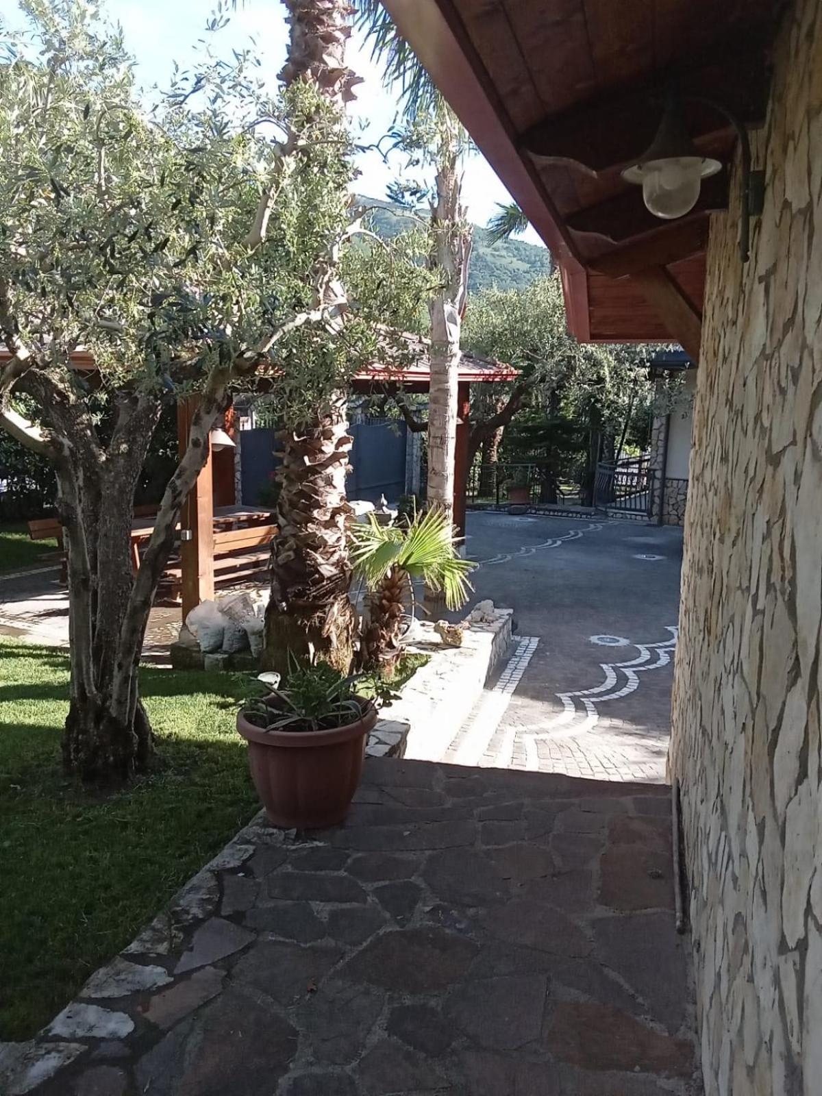 Villa Agata Forchia Esterno foto